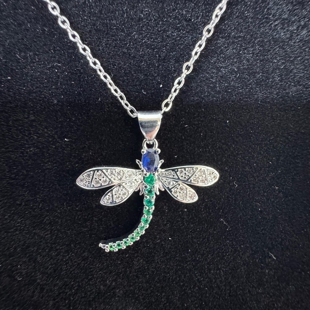 Elegant Silver Dragonfly Pendant Necklace